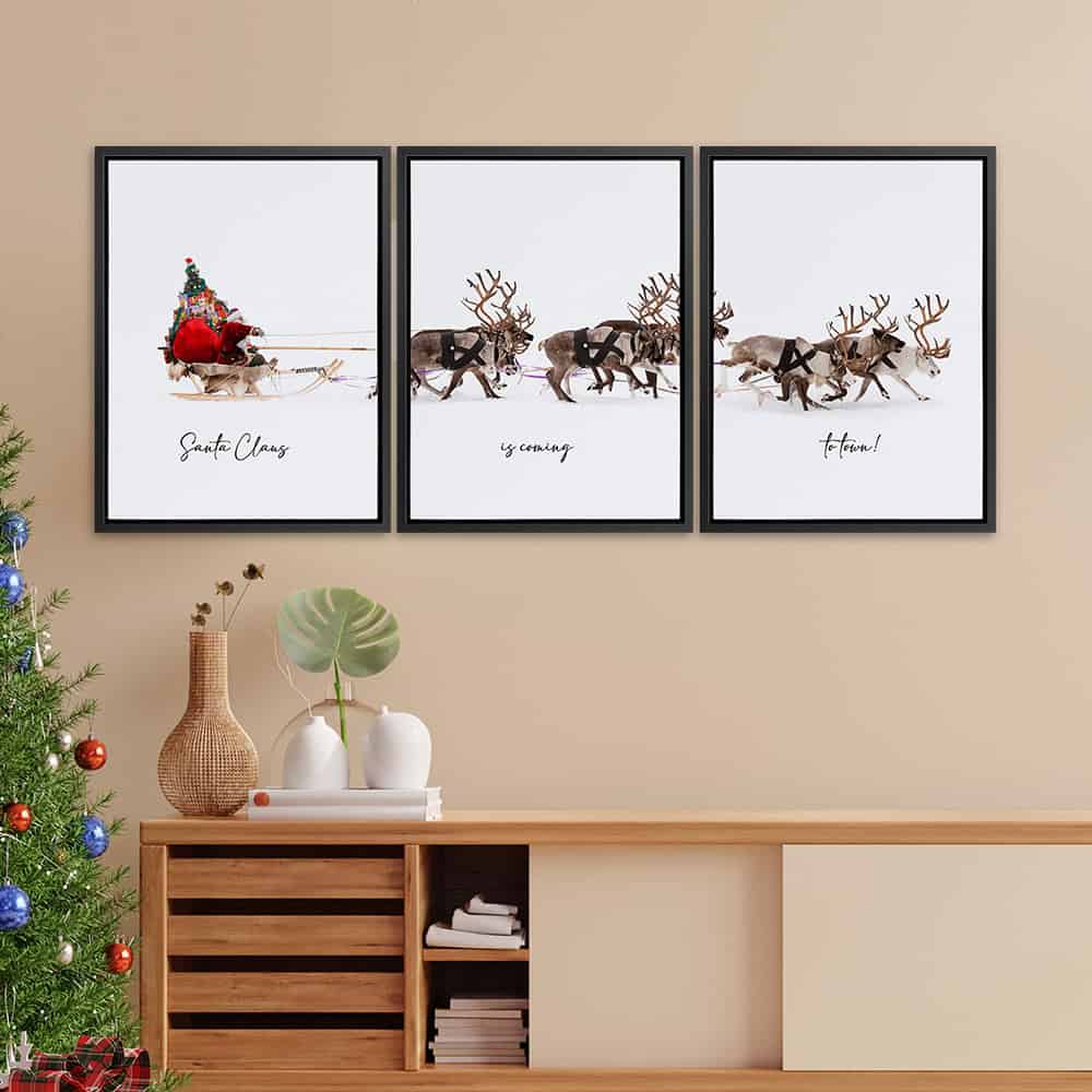 3 Pieces ‘Santa Claus Is Coming To Town!’ Canvas Print