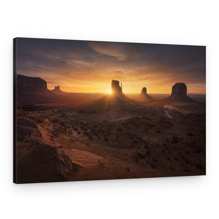 Monument Valley Sunset Glow – Canvas Print
