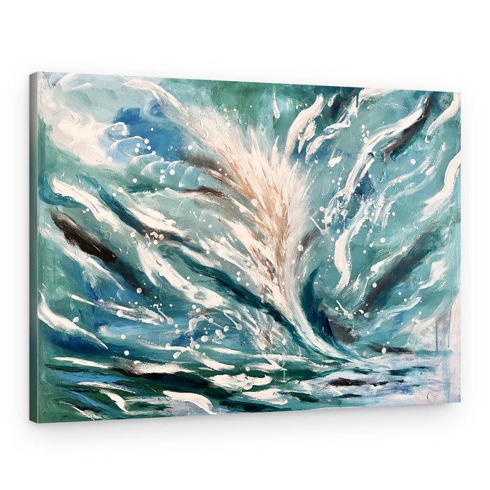 Dynamic Ocean Splash – Canvas Print