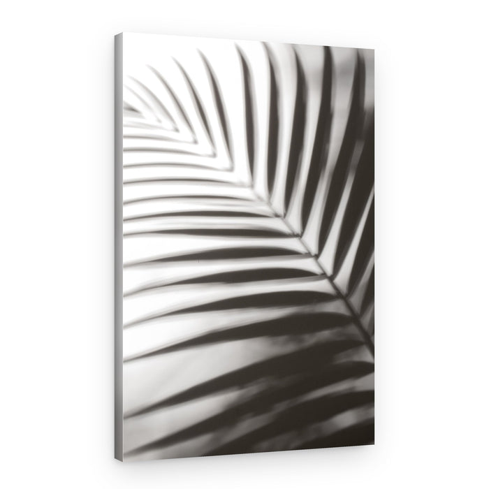 Vibrant Green Palm Leaf – Canvas Print