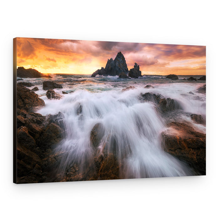 Golden Hour Ocean Waves – Canvas Print