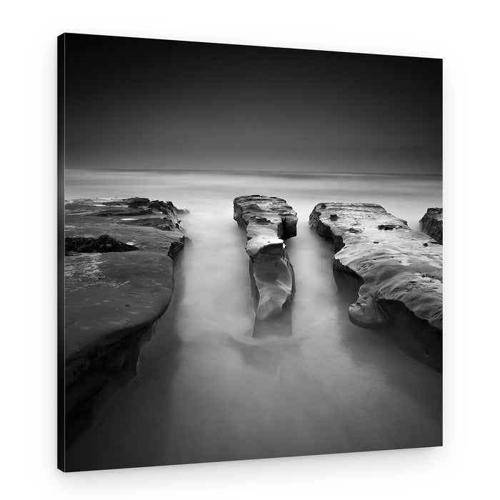 Flowing Ocean Rocks – Canvas Print