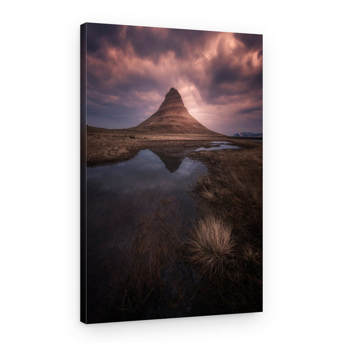 Kirkjufell Mountain Reflection – Canvas Print