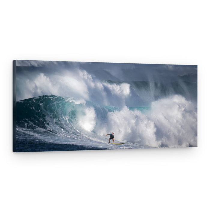 Big Wave Surfing – Canvas Print