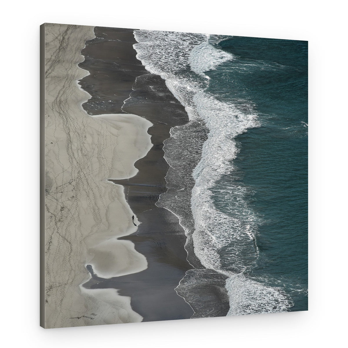Serene Beach Walk – Canvas Print