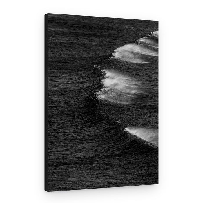 Mesmerizing Motion Of Ocean Waves – Canvas Print