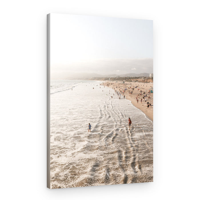 Sunny Beach Stroll – Canvas Print
