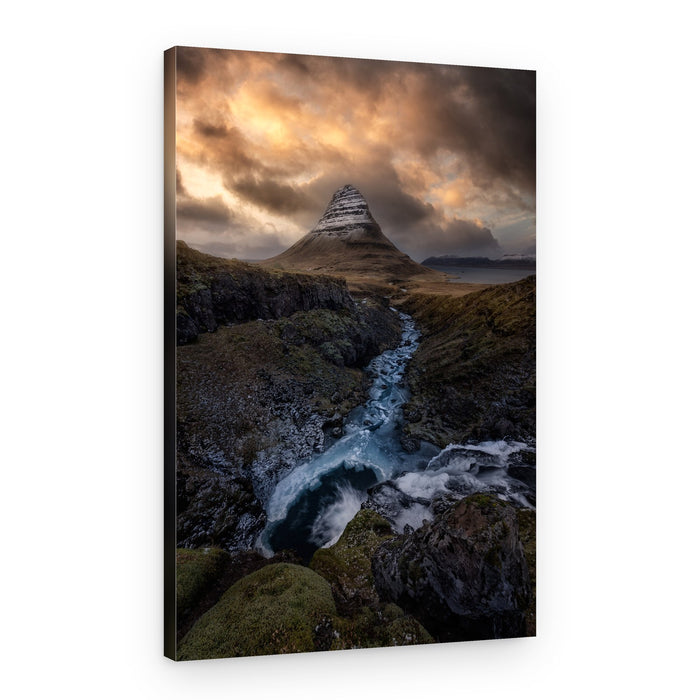 Majestic Kirkjufell River – Canvas Print