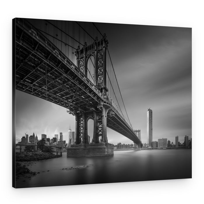 Iconic Manhattan Bridge – Canvas Print