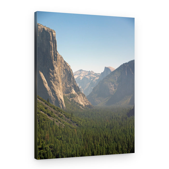 Grand Yosemite Valley – Canvas Print