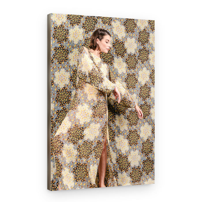 Elegant Patterned Flow – Canvas Print