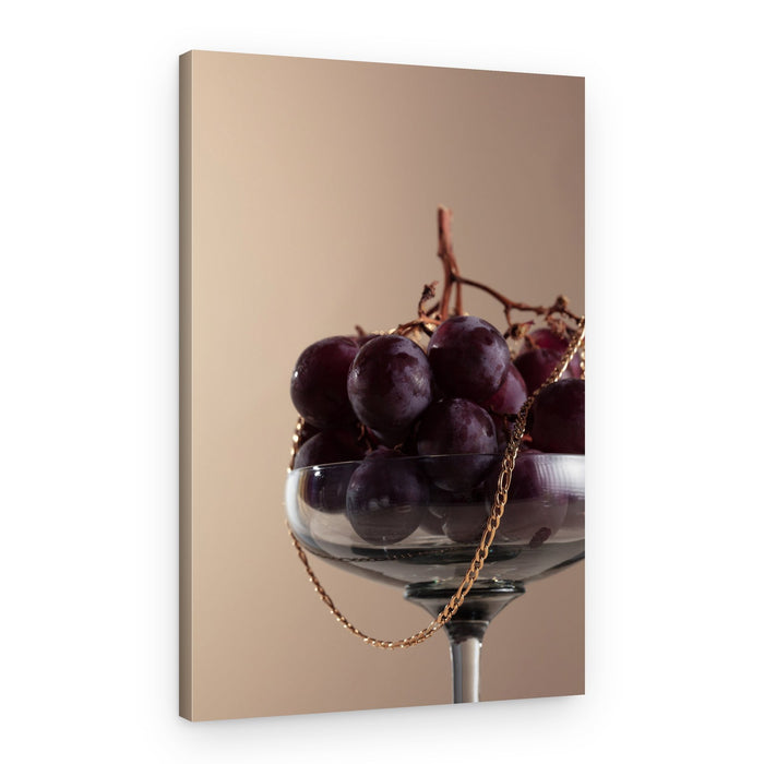 Luxury Grapes Gold Chain – Canvas Print