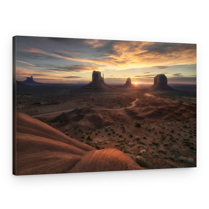 Monument Valley Sunset – Canvas Print