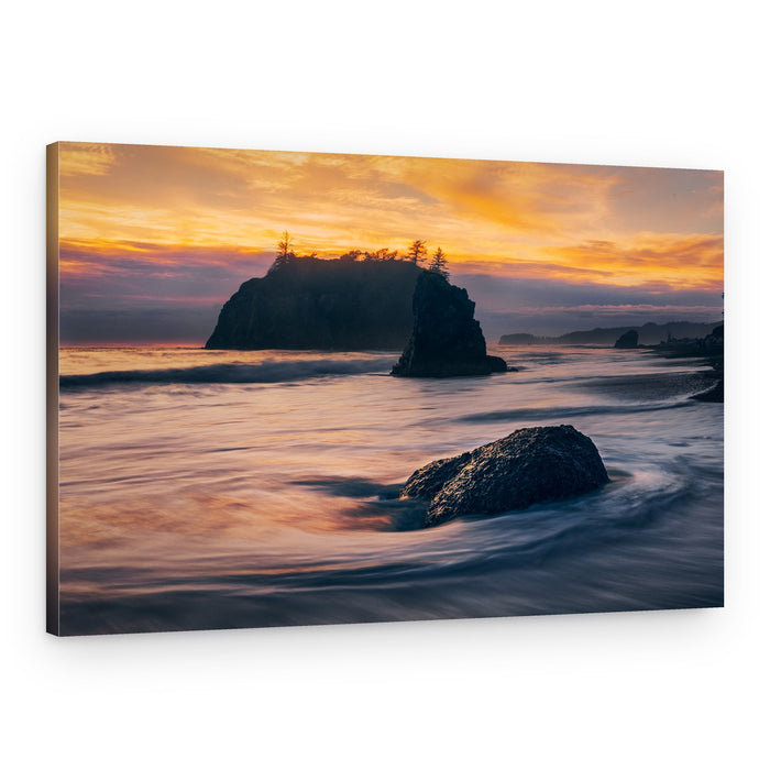 Sunset along the coast of Washington State – Canvas Print